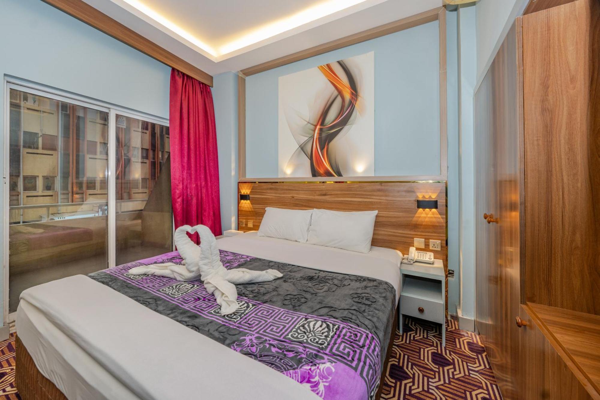 Tanha Hotel دبي المظهر الخارجي الصورة