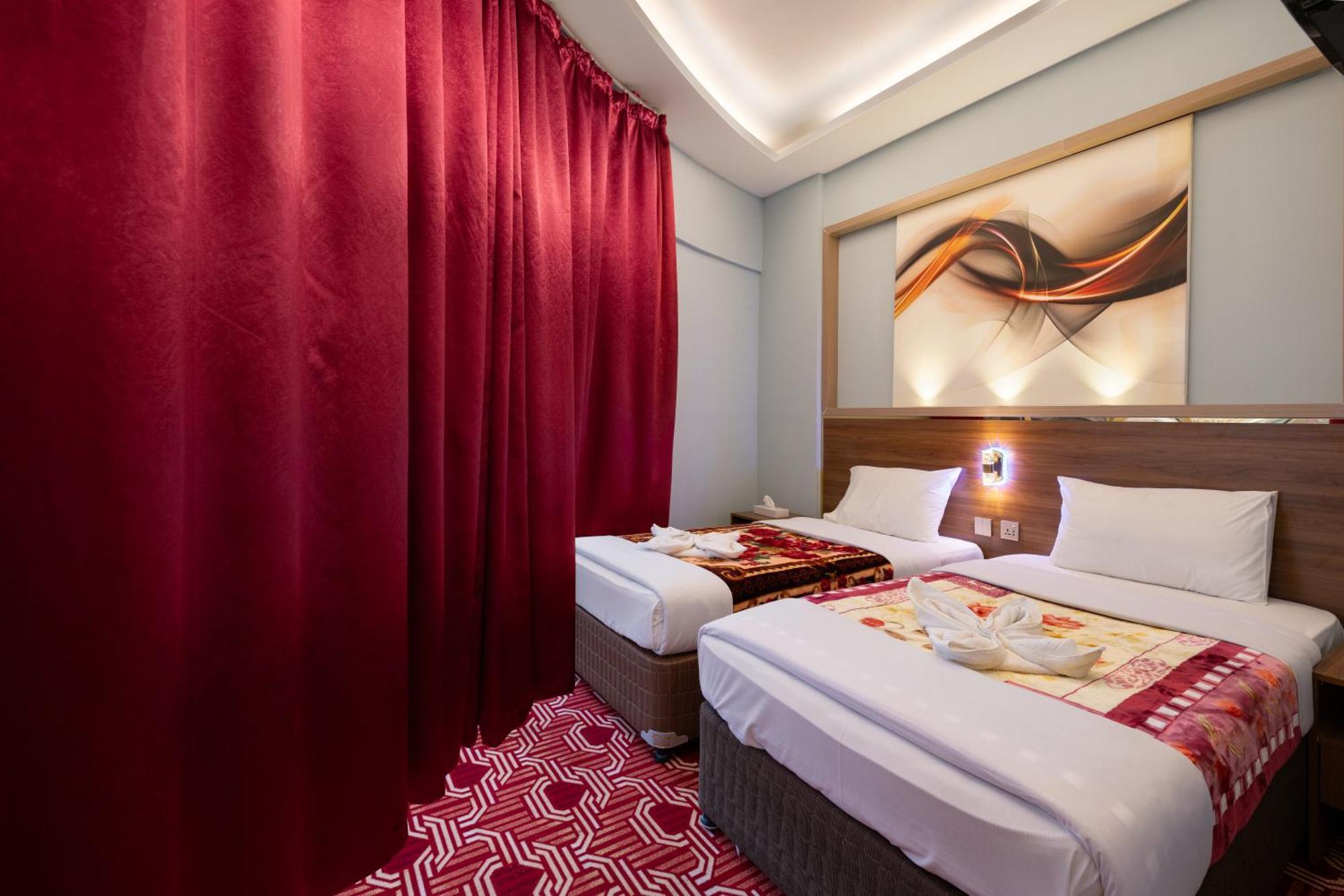 Tanha Hotel دبي المظهر الخارجي الصورة